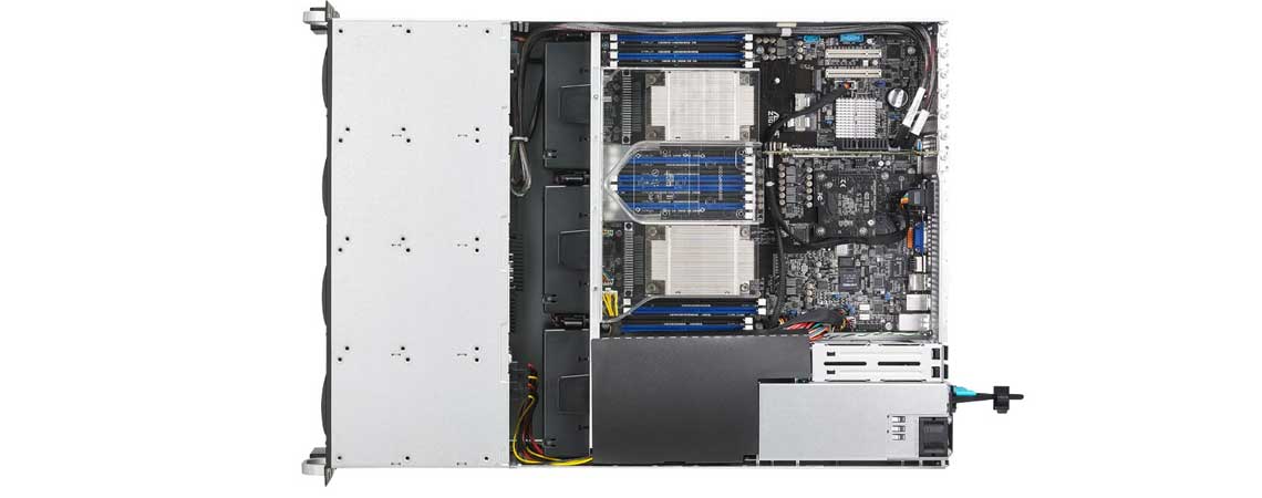 Um servidor GPU com expansão flexível para melhor armazenamento e rede